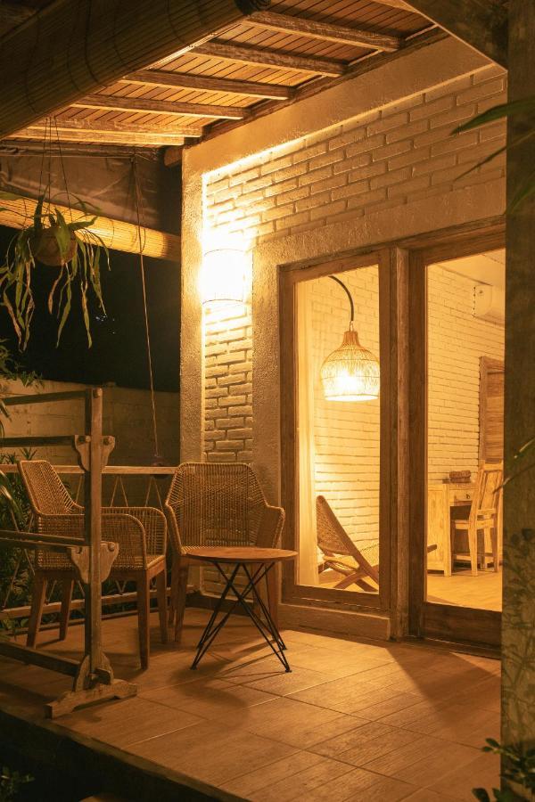 Cari Surf Camp & Studio'S 乌鲁瓦图 外观 照片
