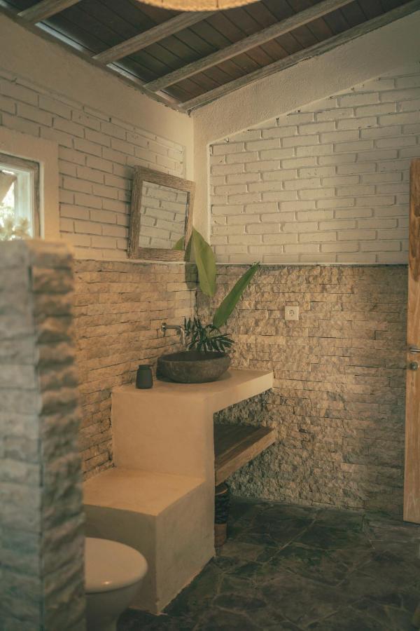 Cari Surf Camp & Studio'S 乌鲁瓦图 外观 照片