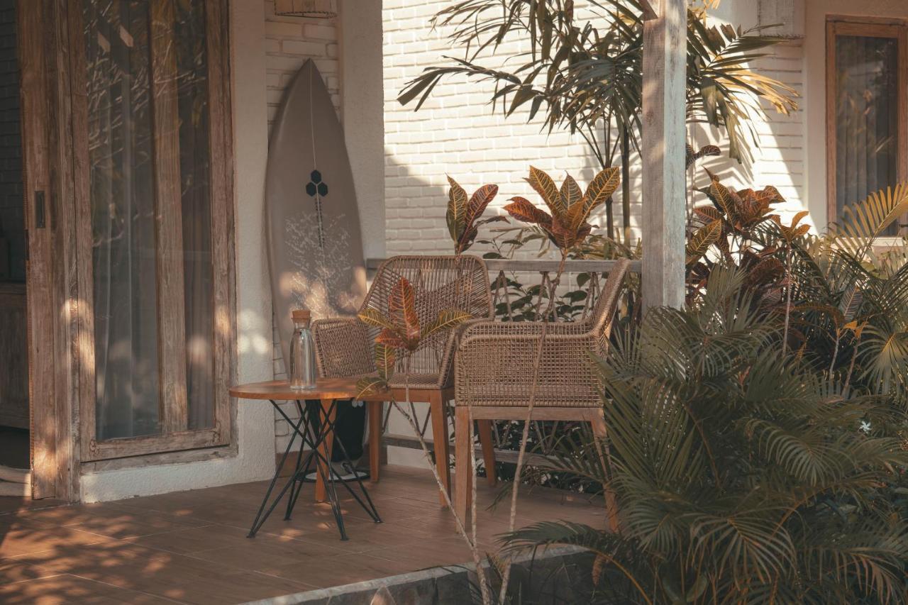 Cari Surf Camp & Studio'S 乌鲁瓦图 外观 照片